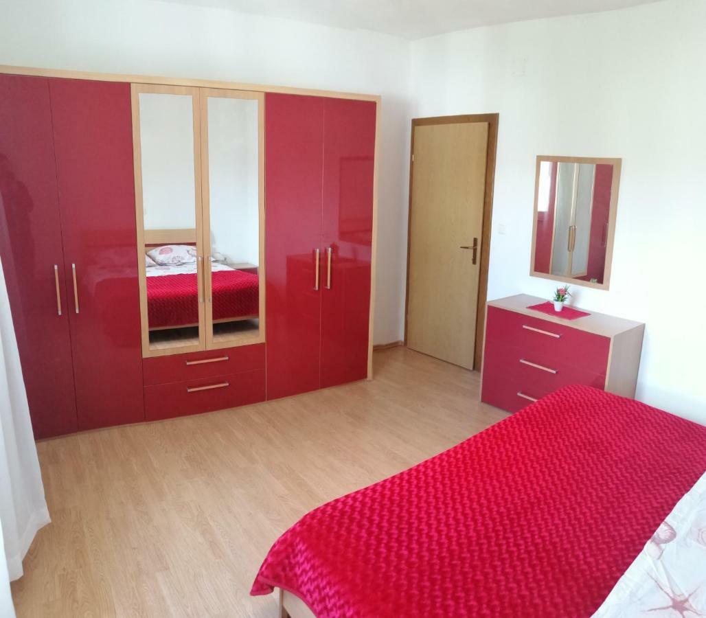 بوسيدارجي Apartman Rosanda المظهر الخارجي الصورة