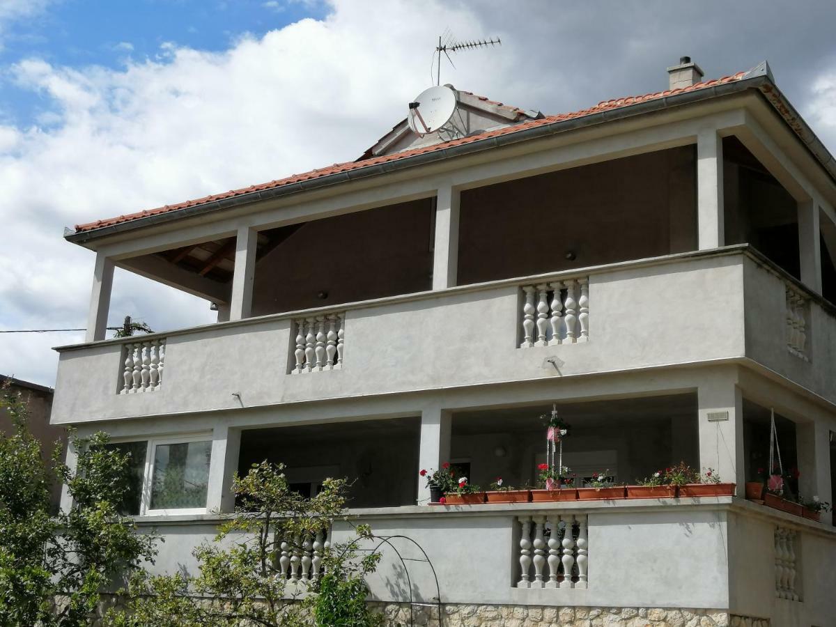 بوسيدارجي Apartman Rosanda المظهر الخارجي الصورة