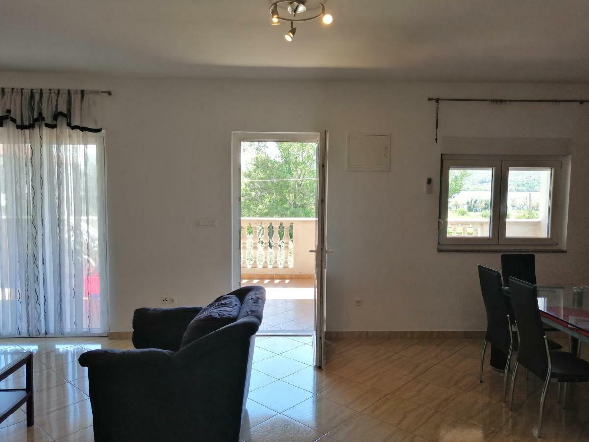 بوسيدارجي Apartman Rosanda المظهر الخارجي الصورة