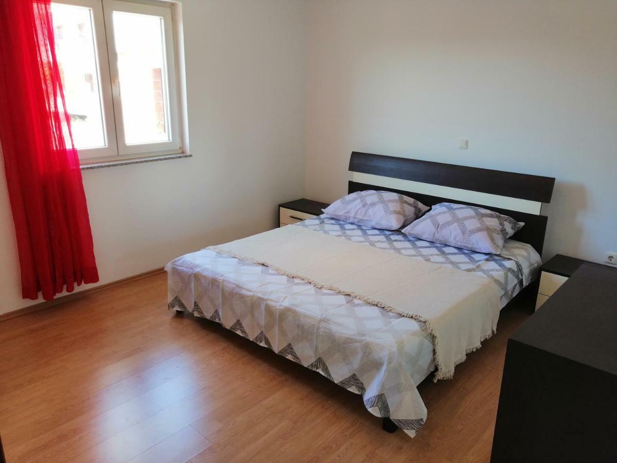 بوسيدارجي Apartman Rosanda المظهر الخارجي الصورة